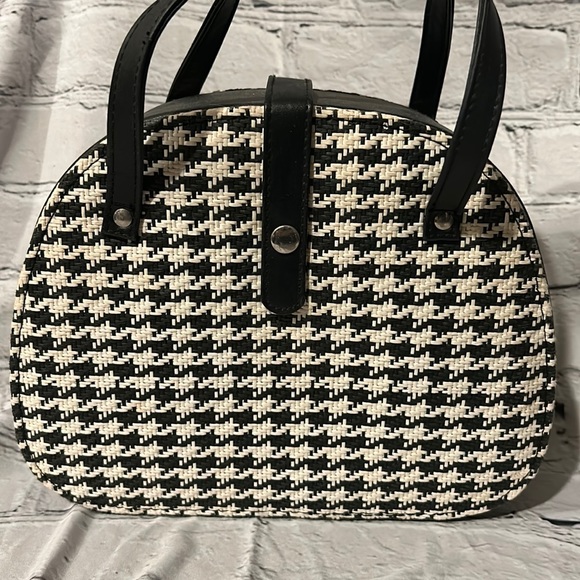 Handbags - 🎯Hard side makeup case